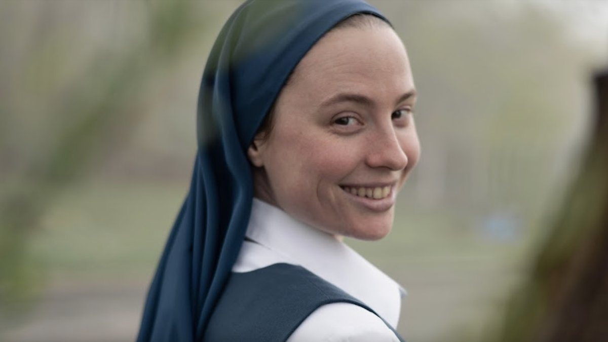 Con 17 años cumplidos, una joven puede entrar en el noviciado.