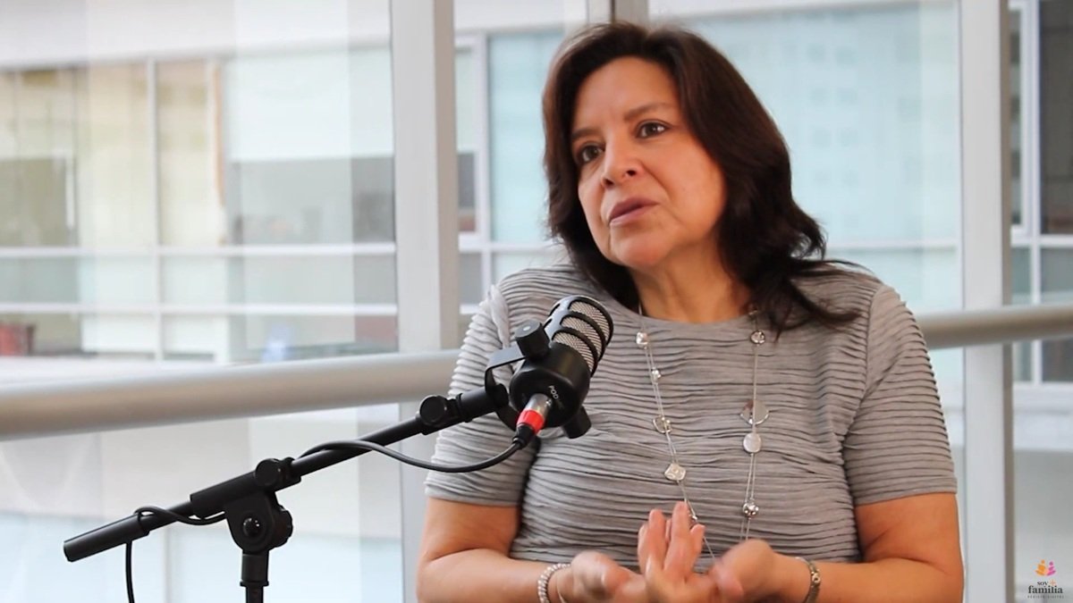 Amparo Medina, hoy presidenta de la Fundación Creciendo Contigo Mujer y coordinadora de la Red Vida y Familia Ecuador, relata su papel en la difusión de la revolución y la Agenda 2030.