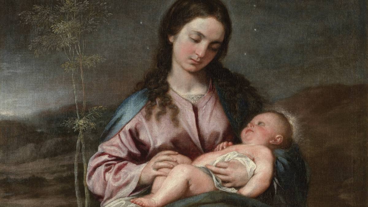 Los ángeles tienen padre, el Creador. Pero no tienen Madre. Dios sí quiso tenerla para hacerse hombre y obrar la Redención.