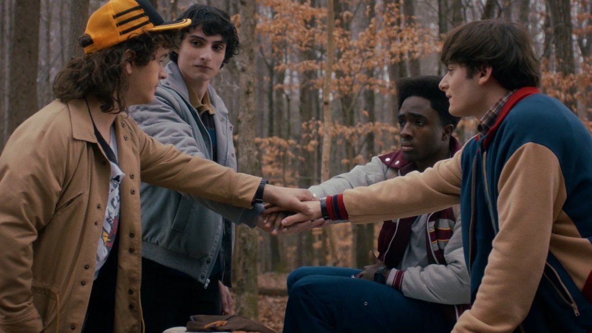 Los jóvenes amigos de Stranger Things una y otra vez aseguran que seguirán juntos, la amistad es el gran tema de la serie... quizá sin pensar en el paso del tiempo