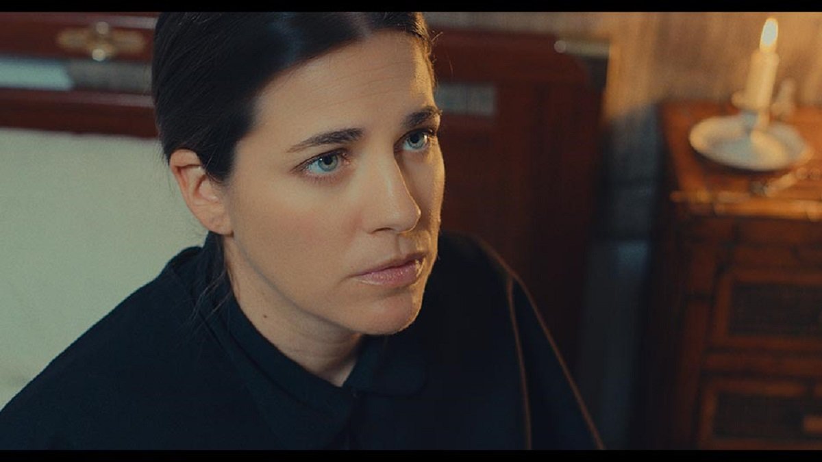 Laura Lebó como Gema Galgani, santa mística fallecida con 25 años en 1903.