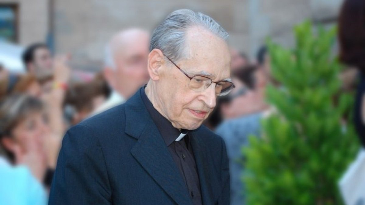 Luis María Mendizábal, gran apóstol del corazón de Cristo, nació en 1926 y falleció en 2018