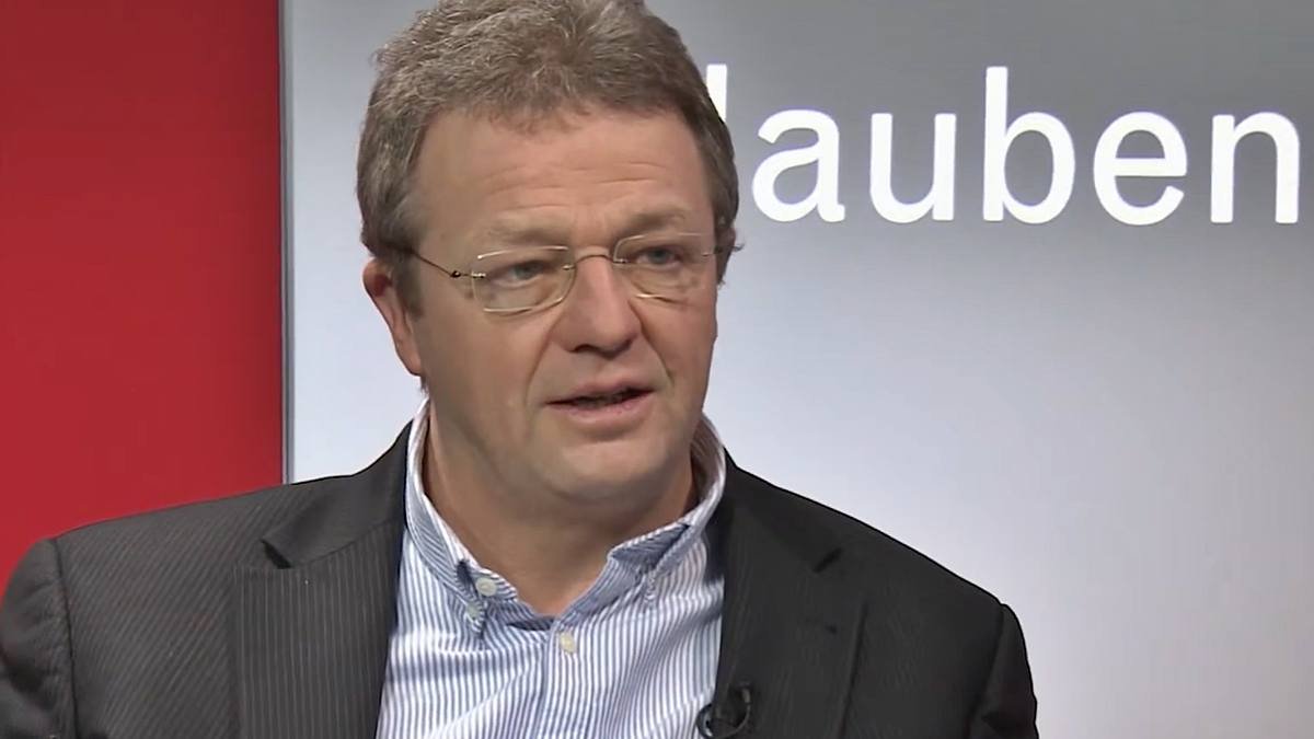 Bernhard Meuser ha sido, entre otras tareas, el director del catecismo YouCat.