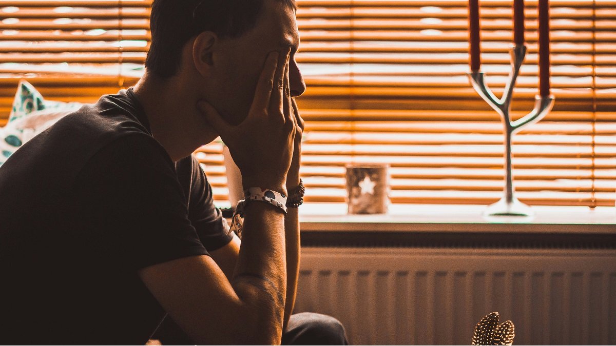 El suicida entra en visión de túnel... y los partidarios de la eutanasia lo favorecen cuando dicen que no busque más terapias