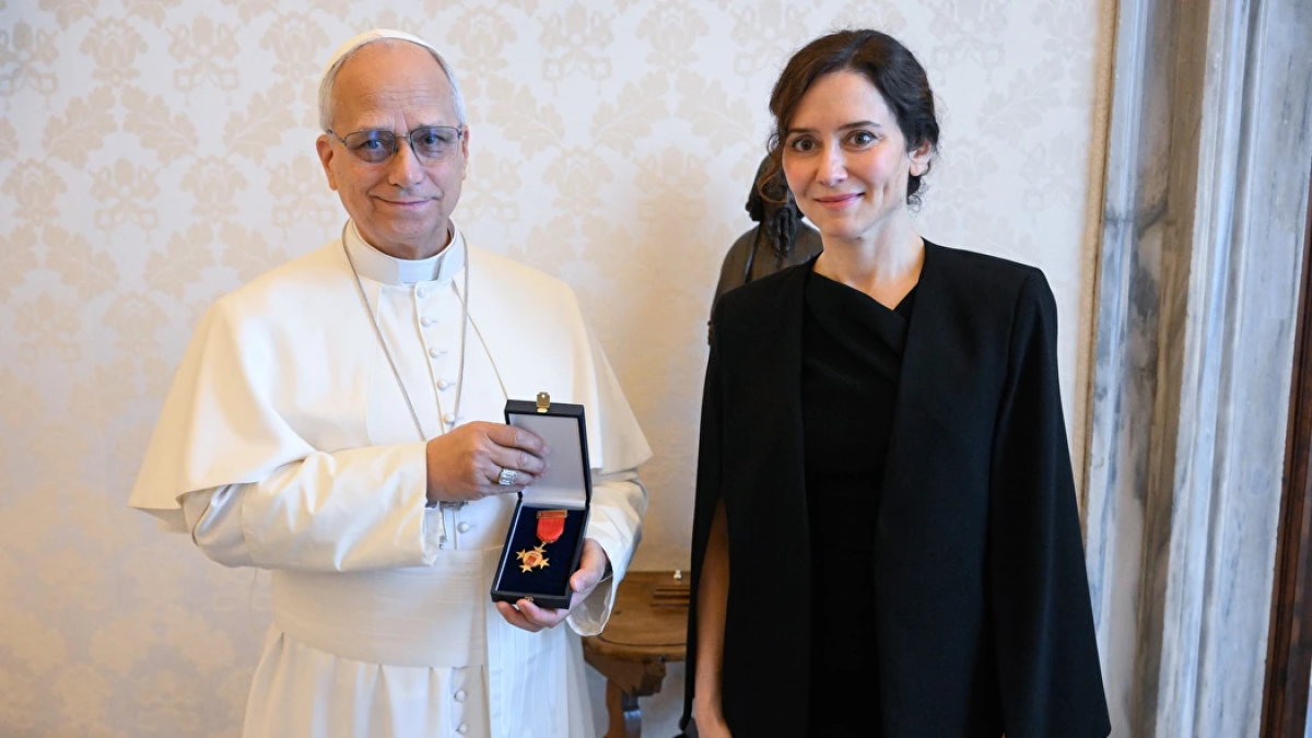 Según contó la presidenta, el Papa se mostró entusiasmado con su próxima visita a España.