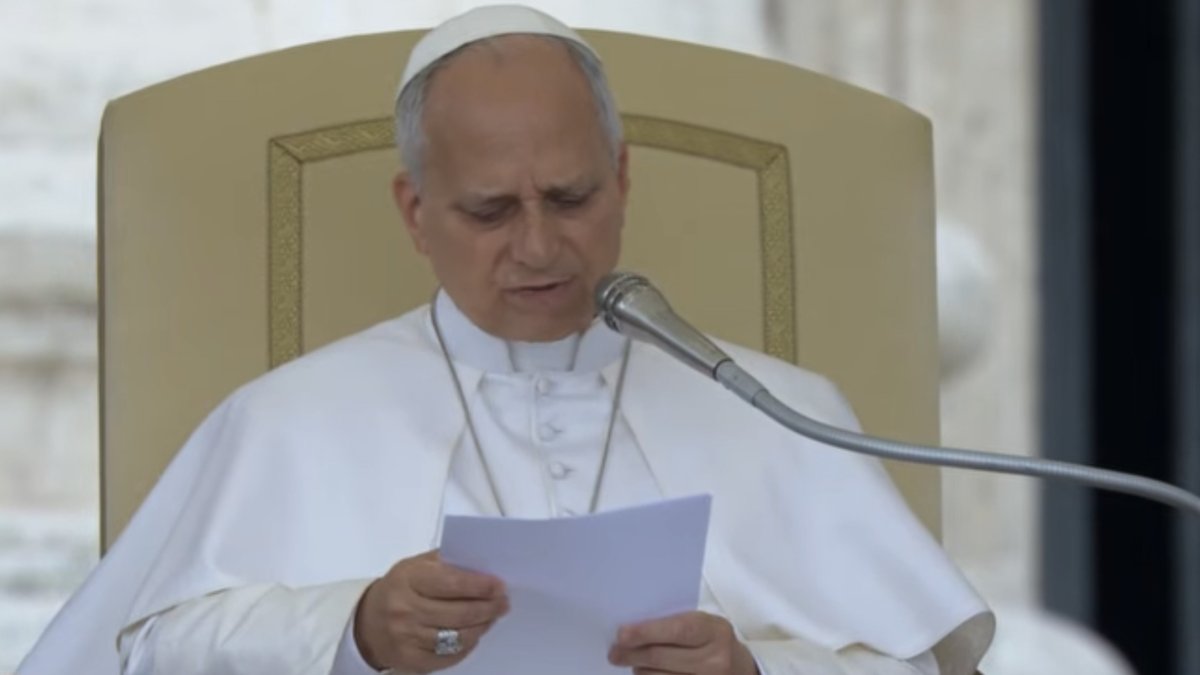 El Papa recordó que el rito da forma a la acción litúrgica y genera en los creyentes una 