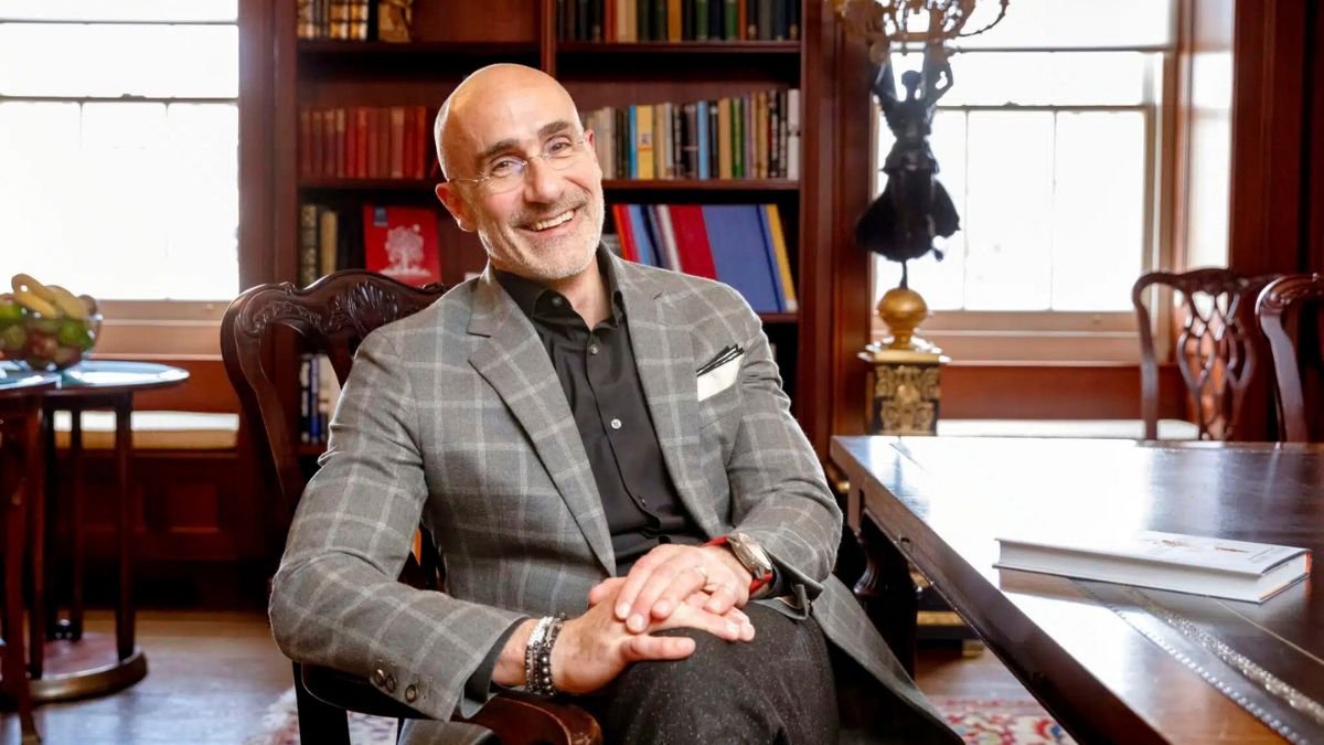 Arthur Brooks es profesor en la Universidad de Harvard (Boston) desde 2019. Antes dirigió un prestigioso think tank en Washington.