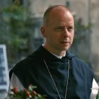 El obispo trapense Erik Varden explica la Navidad desde la perspectiva de San José.