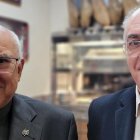 El P. Ángel Camino, agustino y vicario episcopal de Madrid, junto al autor de esta entrevista durante una comida-coloquio fraterna en Madrid.