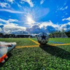O futebol é um esporte de massa em todo o mundo.
