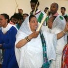 Alegría y ritmo africano en el coro de la parroquia católica eritrea de Londres