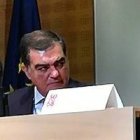 Jean Sévillia, a la derecha de la foto, en la conferencia inaugural del congreso sobre Mayo del 68 en la Universidad Francisco de Vitoria. A su derecha, Ángel Sánchez-Palencia.