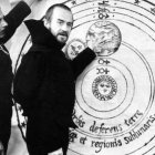 Cyril Cusack interpretó a Galileo en la película del mismo nombre dirigida en 1968 por Liliana Cavani.