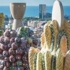 Detalles de las torres de la Sagrada Familia, en la que se muestra claramente la influencia de la Creación en la obra de Gaudí