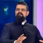 José María Pérez Chaves, «Páter Cinéfilo», durante una entrevista sobre su libro en El Toro TV.