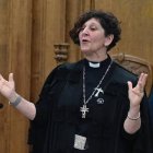 Sally Foster es la Moderadora de la Asamblea General de la Kirk escocesa en 2023