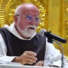 Jacques Philippe forma parte desde los 30 años de la Comunidad de las Bienaventuranzas y además de sus libros imparte por todo el mundo retiros y charlas espirituales.