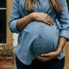 Casi se duplicó el número de centros físicos que ofrece abortivos por correo. Un total de 90 abortorios ofrecieron abortos por correo durante el último año en Estados Unidos.