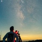 En los confines del Universo se encuentran las claves de su origen en el Big Bang. Foto: Kazuend / Unsplash.