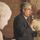 El arzobispo de Valladolid, Luis Argüello, ofreció una ponencia titulada "¡Gloria!", palabra que aparece más de 500 veces en la Biblia (foto: Argüello y, a su derecha, Javier Viver, organizador del OI).