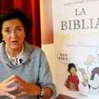 La autora de "La Biblia para zoquetes", María Vallejo-Nágera, tras la presentación del primer tomo de la colección, durante en declaraciones al canal El rosario de las 11.