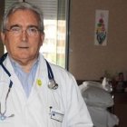 El doctor Jacinto Bátiz ha sido durante 25 años el responsable del área de cuidados paliativos del Hospital San Juan de Dios de Santurce (Vizcaya)