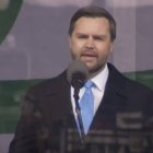 "Es tarea de nuestro gobierno facilitar que las madres y los padres jóvenes puedan tener hijos, traerlos al mundo y darles la bienvenida", dijo el nuevo vicepresidente de EE.UU.