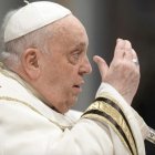 El Papa se ha recuperado del episodio violento que complicó su cuadro respiratorio.