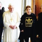 Visita de los iniciadores del Camino al Papa Benedicto XVI.