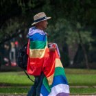 Un solitario activista LGBT.