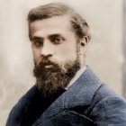 Antonio Gaudí en su plenitud de fuerzas, sus últimos años fueron de vida austera, devota y santa, murió con 73 años, atropellado