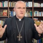 El obispo José Ignacio Munilla ofrece todos los años una selección de títulos de lectura veraniega para enriquecer el alma mientras descansa el cuerpo.