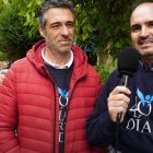 El coordinador de 40 Días por la Vida en Valladolid, Luis Beña, a la derecha, junto con otros voluntarios.