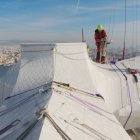 La cruz que coronará la basílica de la Sagrada Familia ya está casi concluida.