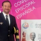 Pablo Martínez Núñez, Comandante de Iberia que pilotará el avión del Papa de Madrid a Barcelona