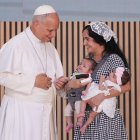 El Papa con las personas vulnerables que atiende Cáritas Madrid en el centro CEDIA