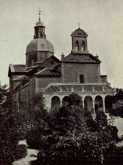 Foto del exterior la Ermita, de RUIZ DE LUNA, en la portada de