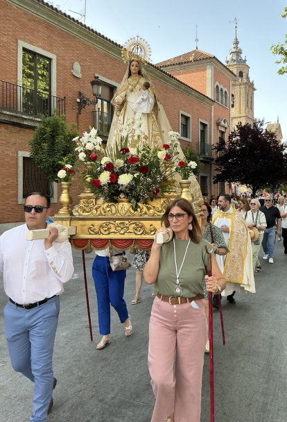 Virgen del Rosario de Cazalegas (Toledo).
