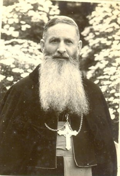 Teodoro Labrador Fraile era un arzobispo misionero dominico español en Fuzhou cuando los comunistas le expulsaron en 1951