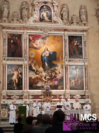 Con la santa misa concluyó solemnemente la jornada de ayer sobre la santidad.