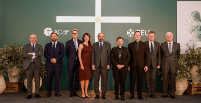 Asistentes al II Desayuno de Oración del CEU y la ACdP, el 11 de noviembre de 2025