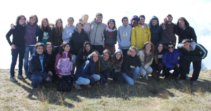 Marcos Pou con amigos (Foto cedida por la Asociación amigos de Marcos Pou)