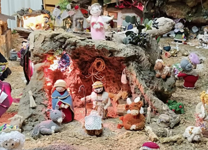 Detalle de Jesús, María y José en el belén de Almudena Guerrero