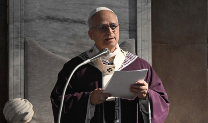 Celebra esta misa por primera vez como Papa.