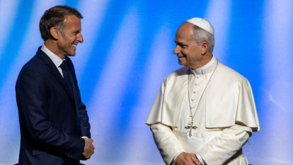 El Papa con el presidente de la República Emmanuel Macron.